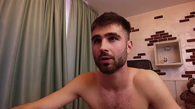 Živý XXX chat KyloEast