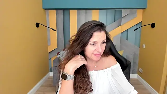 Chat +18 de EllaLong ao vivo