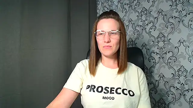 Kelly_Kisss' Live XXX Chat