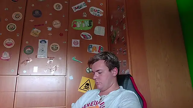 Turbotia XXX чат на живо