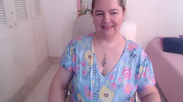 leonela_69 Live XXX-Chat