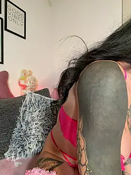 Fiona_inked Obrolan Langsung XXX