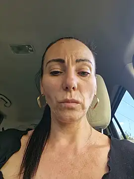 milflovelyxxx's Live XXX Chat