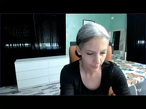 دردشة LexxxyDiamond الجنسية المباشرة