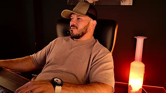 XXX chat uživo modela AngeloEric