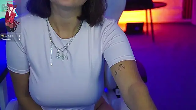دردشة Lola_054 الجنسية المباشرة