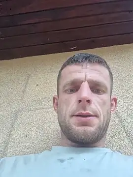 Онлайн чат XXX Mikemilflover