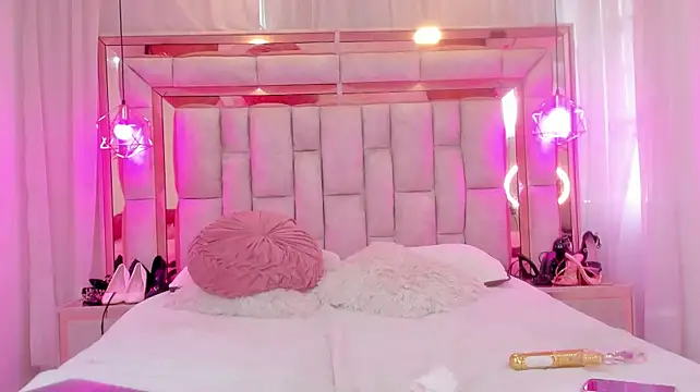 Živý XXX chat TifannyBunnyy
