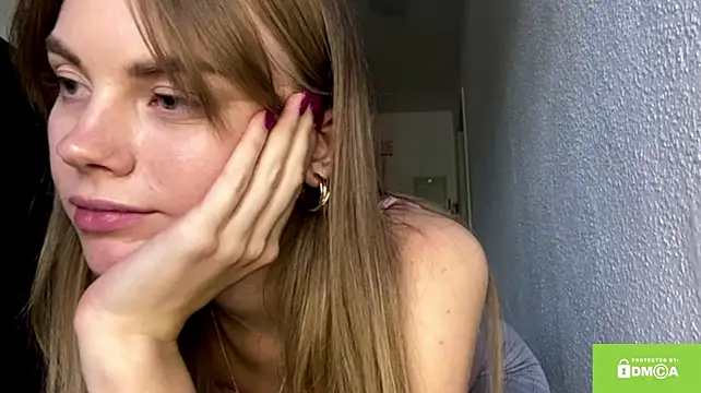 Chat XXX en directo de SunnyStrike