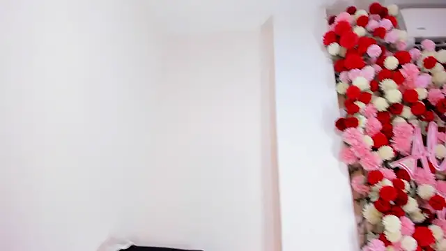 Hada_Magica Adlı Modelin Canlı XXX Sohbeti