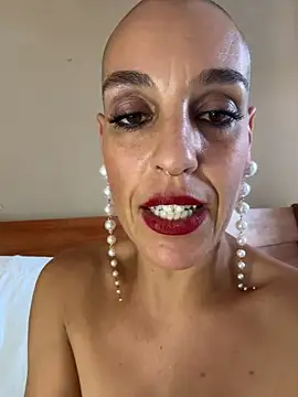 emprexkala's Live XXX Chat