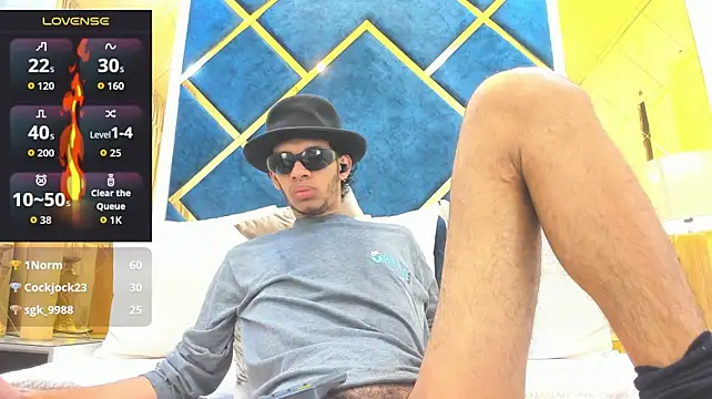 Chat XXX ao vivo de TomyMosterCock