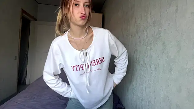 AleneLaurente's Live XXX Chat
