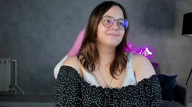 Chat XXX ao vivo de Alica_Keller