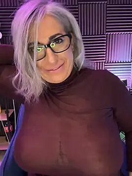 Chatroom XXX en direct de Little_Naughty30