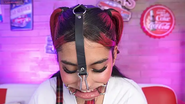دردشة miss__allison الجنسية المباشرة