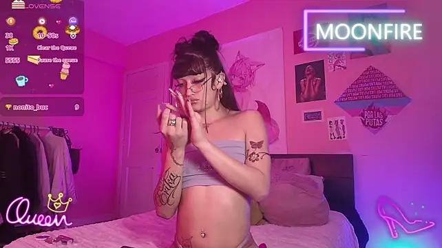 Chat XXX en directo de moonfiredancer