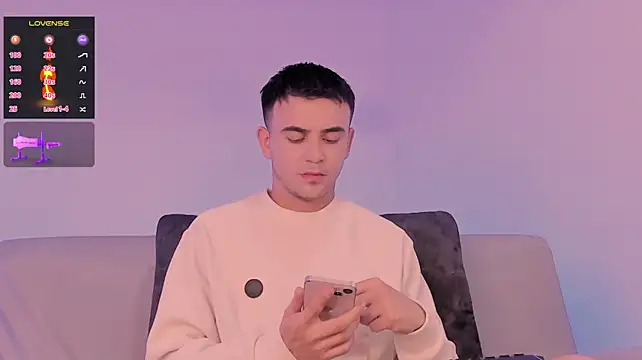 mike_anghels' Live XXX Chat