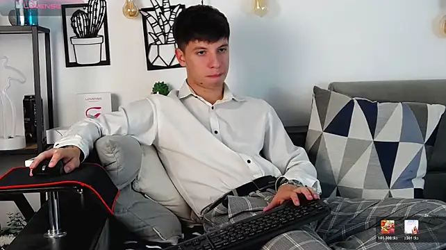 ThomasEdisonn Live XXX Chat