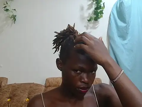 barbie_queen11 live XXX chat