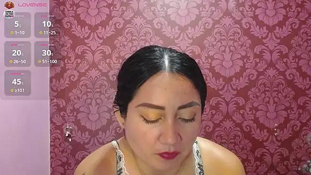Chat +18 de juliana_diaz ao vivo