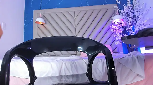 دردشة DarkieSweet الجنسية المباشرة