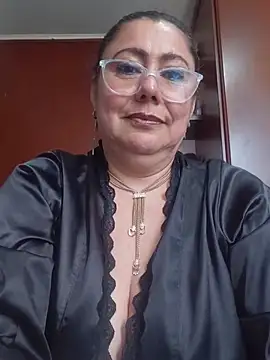 EmmaJhomson লাইভ XXX চ্যাট