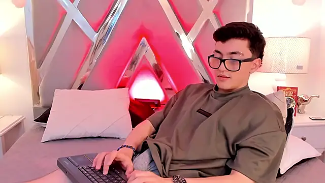 XXX chat uživo modela GaelDuke