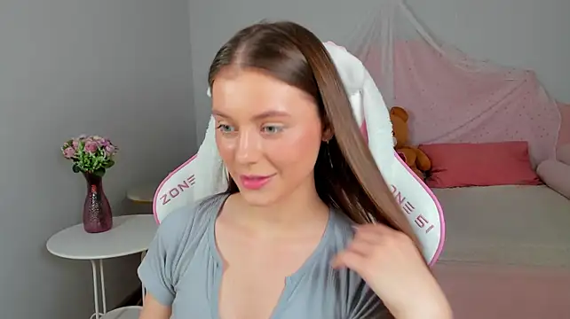 EricaFoxes 现场XXX聊天