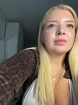 OdriOlsens' Live XXX Chat