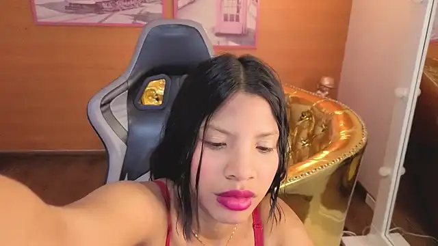 Czat XXX na żywo – emily_smith_t