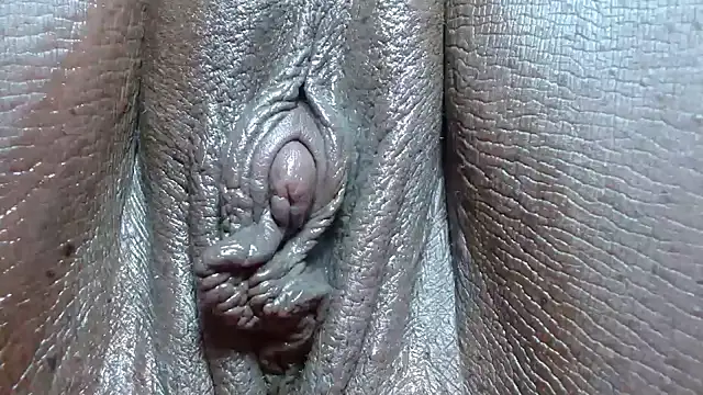 Онлайн чат XXX morenahott1