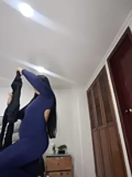 Živý XXX chat Karla__Morrison
