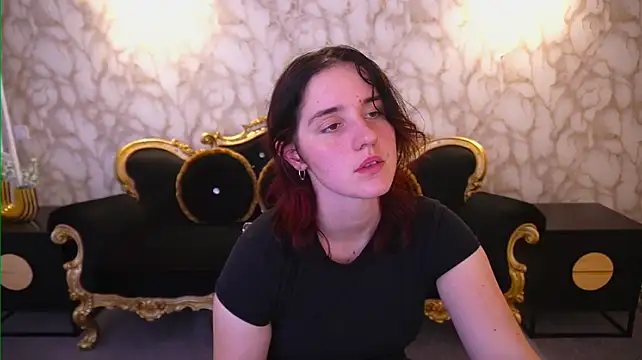 XXX chat uživo modela CassandraGold