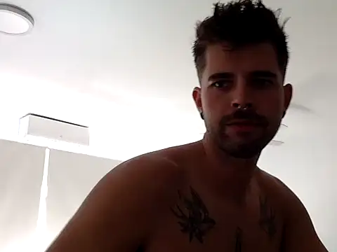 Онлайн чат XXX Benistripp