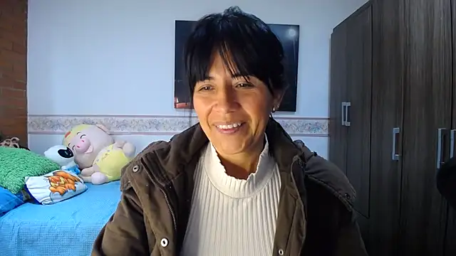 Chat XXX en directo de sharoon_cheerry
