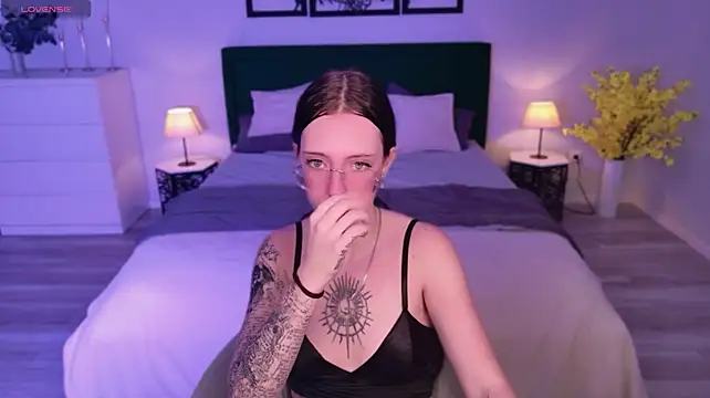 Онлайн чат XXX AlexisBliss
