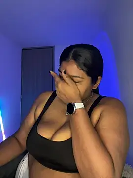 Chatroom XXX en direct de paola091