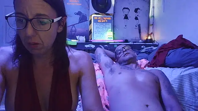Chat XXX en directo de Buffshagswell