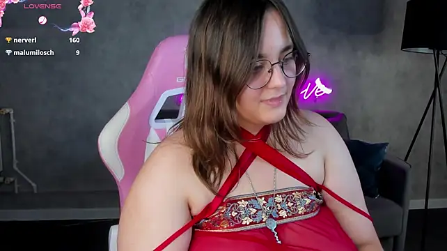 Chat +18 de Alica_Keller ao vivo