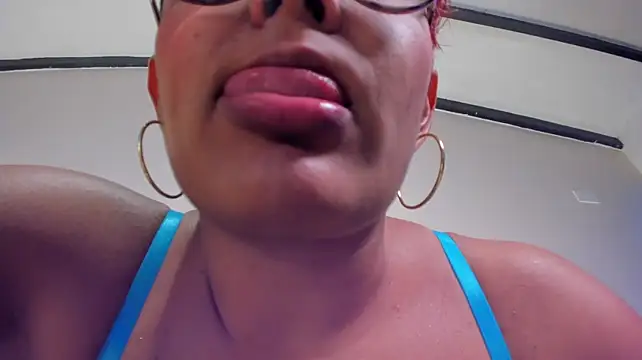 Kaira_mosse Chat XXX live