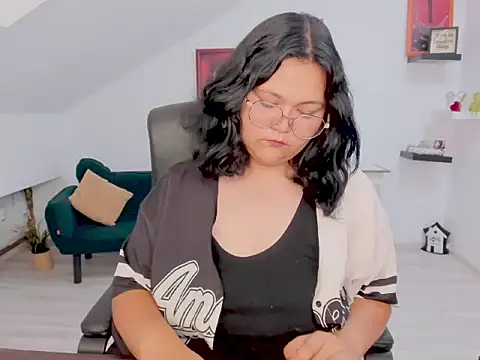 Chat XXX ao vivo de HaraNoir