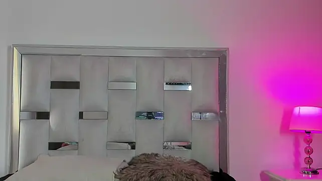 carolinemorgan12n Live XXX chat