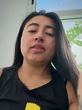 _Sarah-Office1's Live XXX Chat