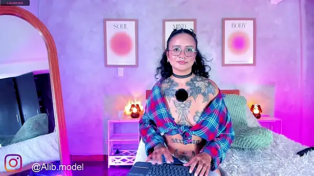 AliceBanks Live XXX-Chat