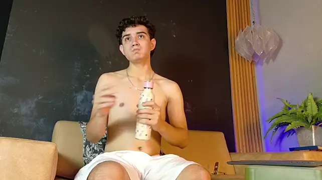 Alejo_twiink Webcamshow