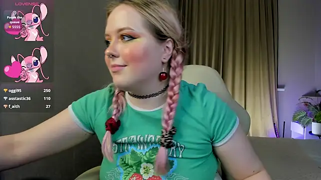 SunshyRose's Live XXX Chat