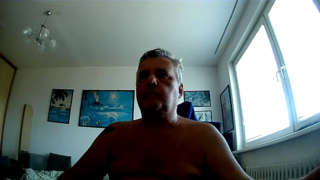 Czat XXX na żywo – Robert_SK1