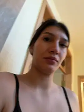 RussianGirls_ Chat XXX in diretta