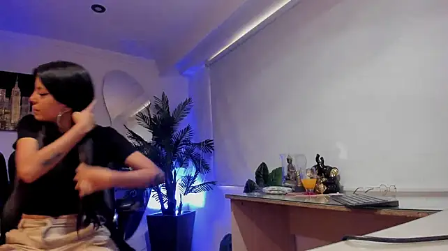 Meghan320 现场XXX聊天